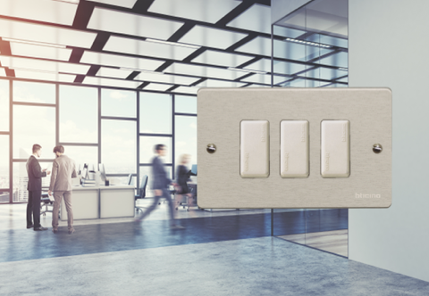 Interruptores y enchufes